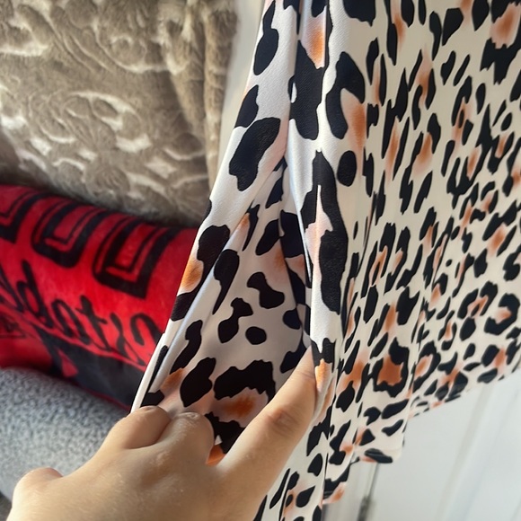 Peach Love Blouse Medium - Picture 4 of 9